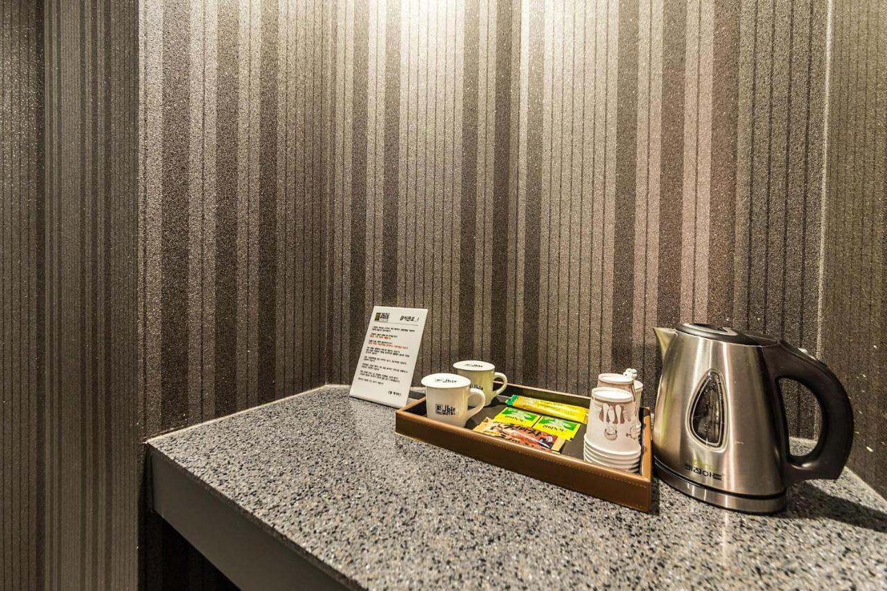 Jbis Hotel Uijeongbu Экстерьер фото