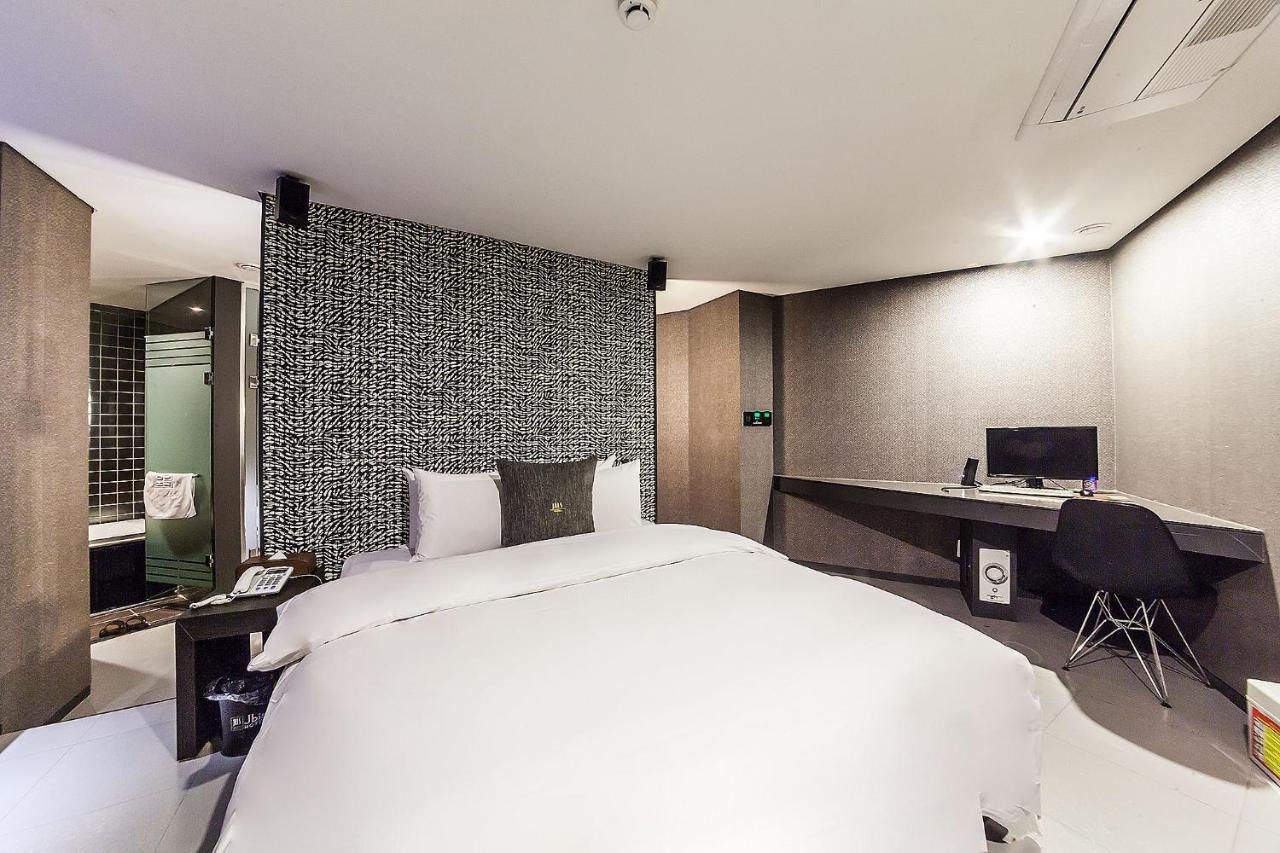 Jbis Hotel Uijeongbu Экстерьер фото